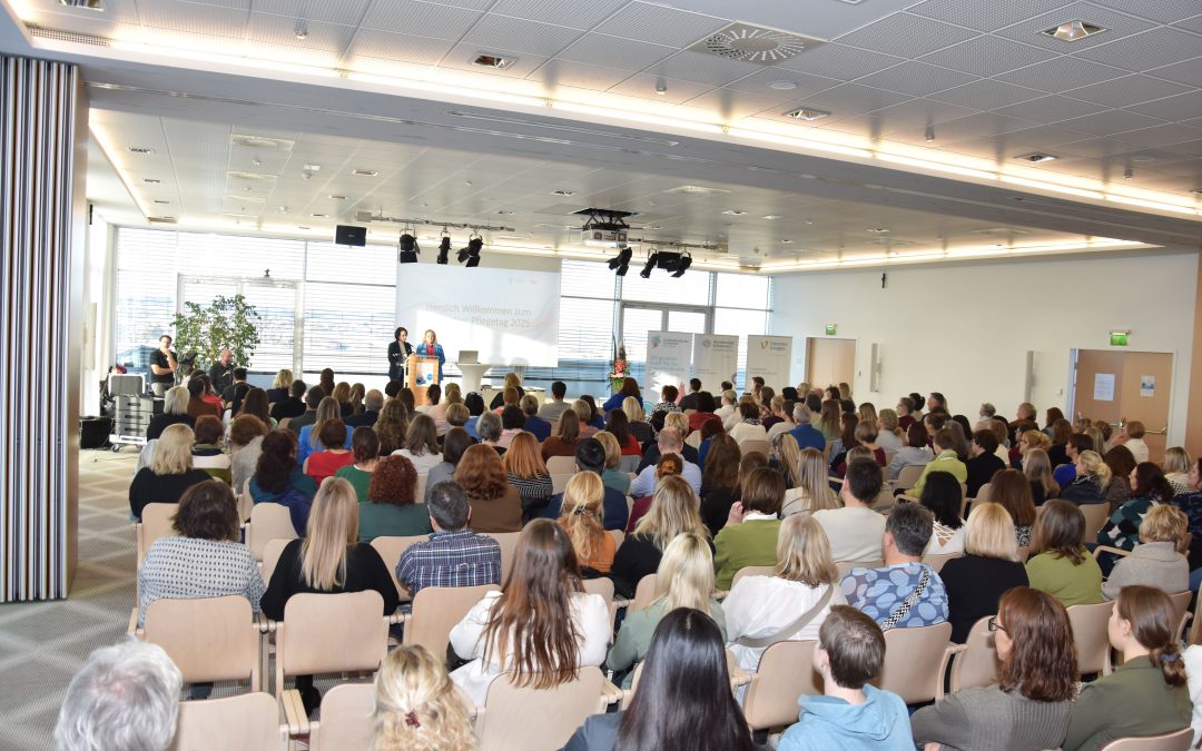 Mehr als 200 Pflegeexpert*innen beim ersten Innviertler Pflegetag