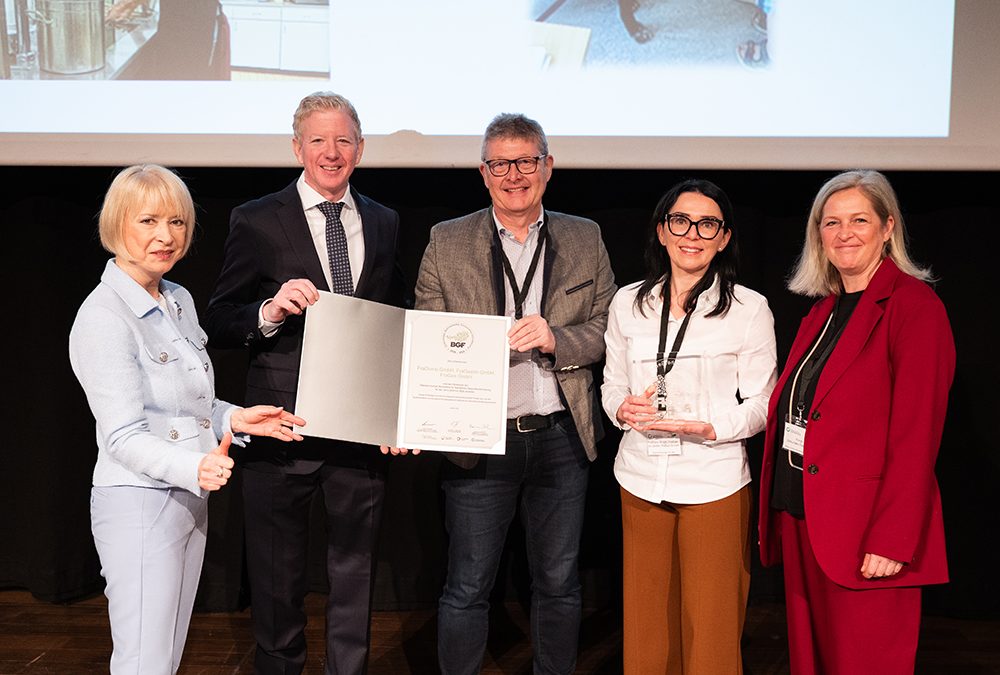 FraGes Holding, FraDomo GmbH & FraGastro GmbH erhalten Gütesiegel für betriebliche Gesundheitsförderung