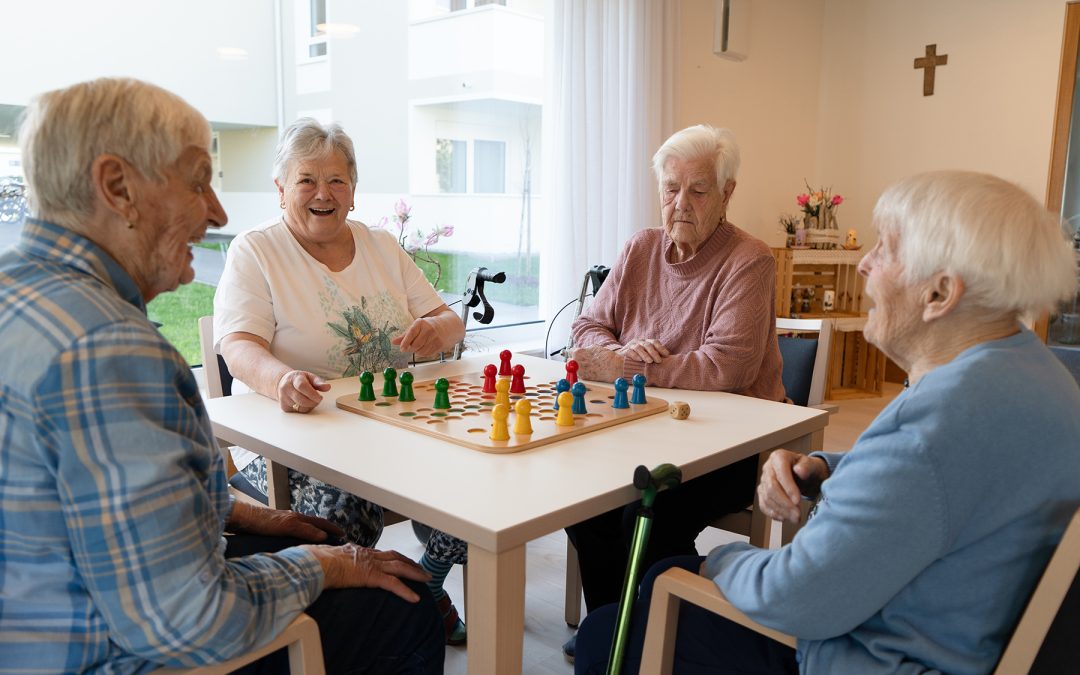 Gemeinsam den Alltag gestalten – Tagesbetreuung für Menschen mit oder ohne dementieller Erkrankung in Friedburg/Lengau
