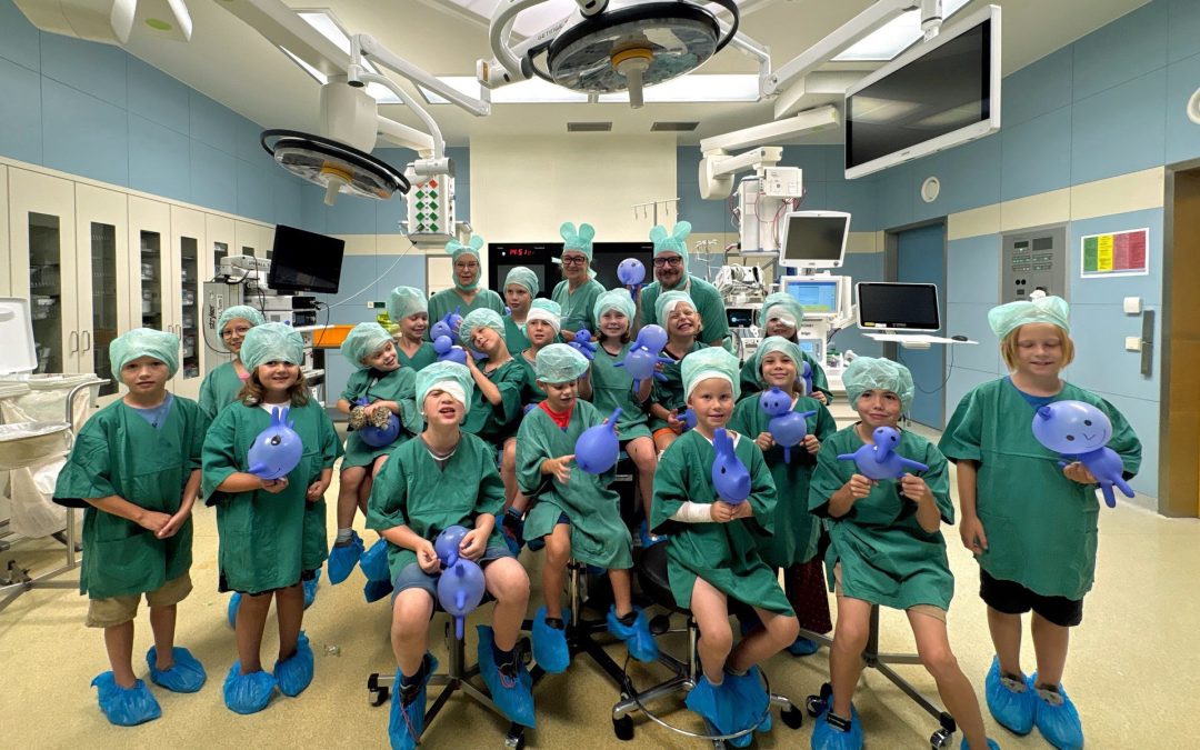 Ferien im Krankenhaus: Spaß für die Kinder, Sorglospaket für die Eltern
