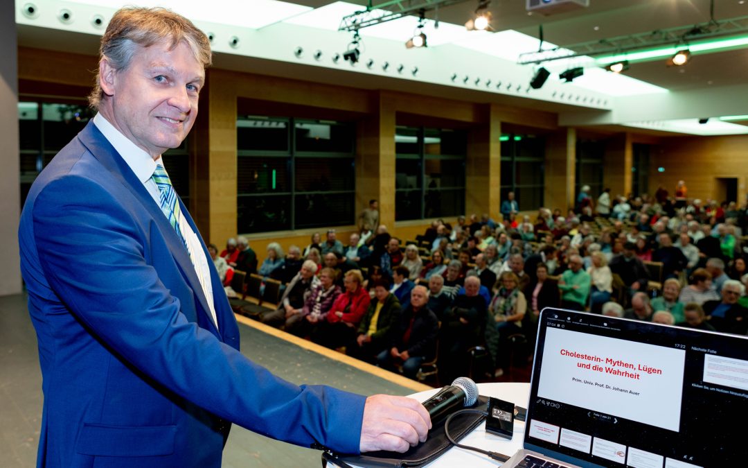 Krankenhaus Braunau: Erfolgreicher St. Josef Herzabend mit rund 500 Besucherinnen und Besucher