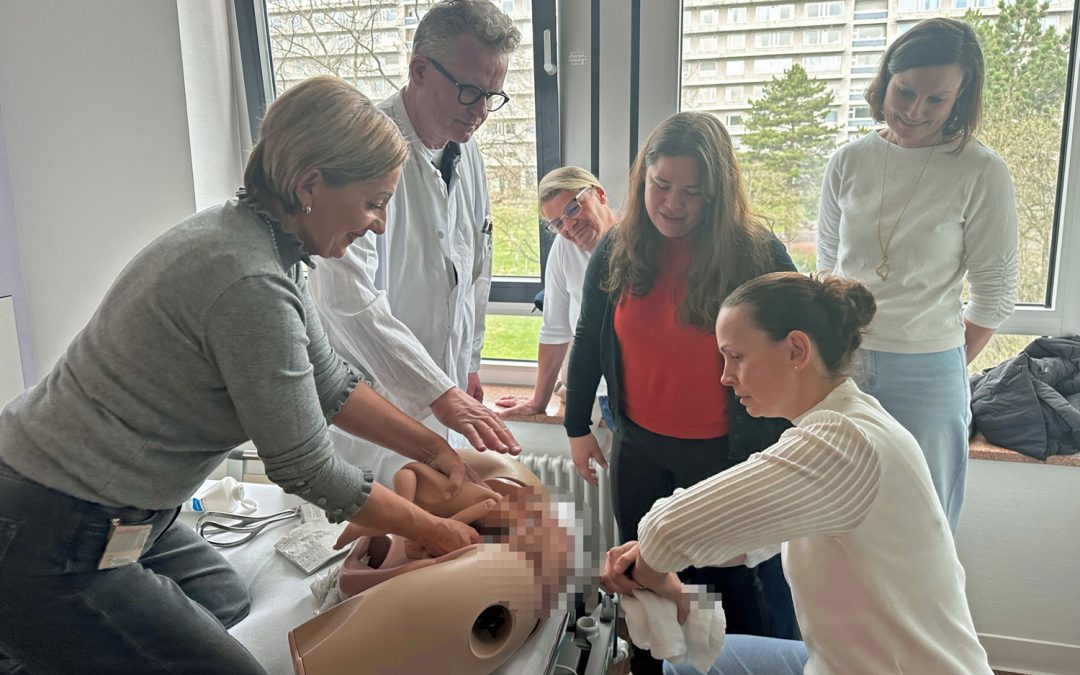 Krankenhaus Braunau: PROMPT-Training verbessert nachhaltig Notfallmanagement im Kreißsaal